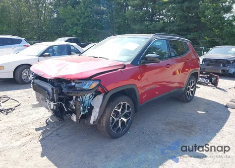 2025 Jeep Compass Limited 4X4 from USA, damaged, VIN 3C4NJDCN9ST516770
